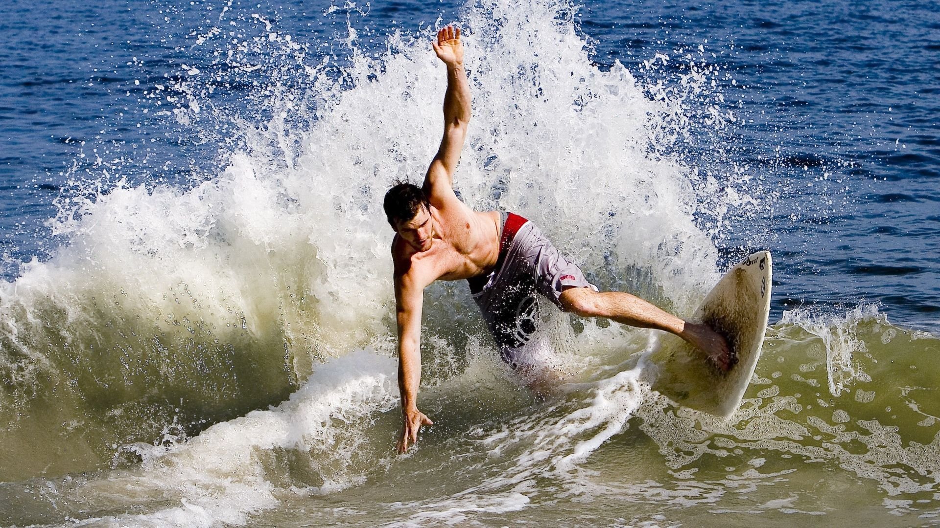 AYX体育官网-青少年体育赛事多样化发展，青少年体育比赛